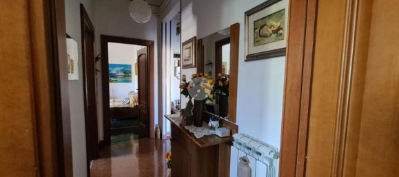 Квартира с 2 спальнями в Генуя, Италия № 176816 4