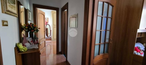 Квартира с 2 спальнями в Генуя, Италия № 176816 15