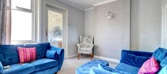 2 bedrooms House in Farnham, United Kingdom No. 10783 16