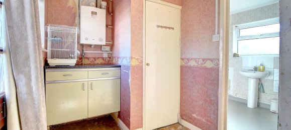 2 bedrooms House in Farnham, United Kingdom No. 10783 4