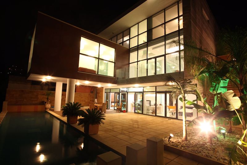 Villa de 5 dormitorios en Tala, Cyprus No. 106512