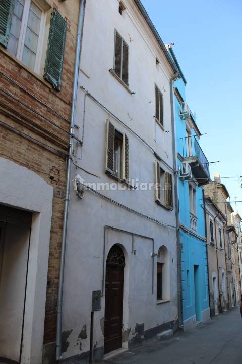 Casa de 2 dormitorios en Pollutri, Italy No. 222213