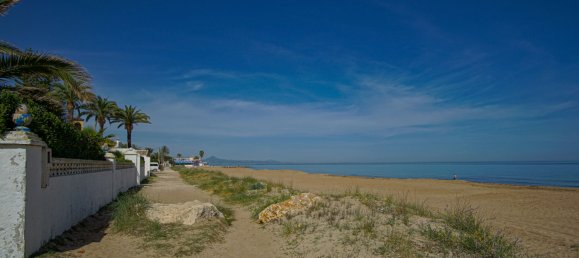 3 bedrooms Villa in Denia, Spain No. 7565 2