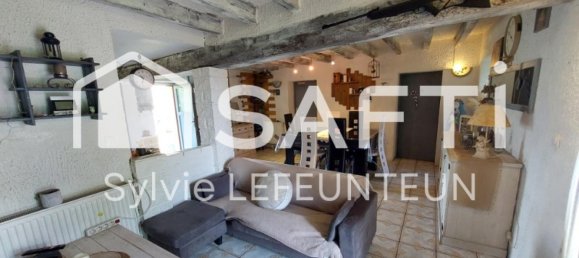 3 Schlafzimmer Schlösser in Saint-Hilaire-de-Court, France, Nr. 44765 12