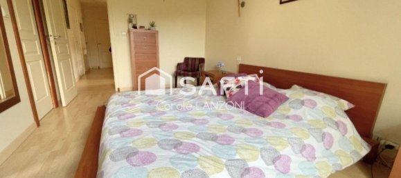 6 bedrooms House in Bruz, France No. 331379 12