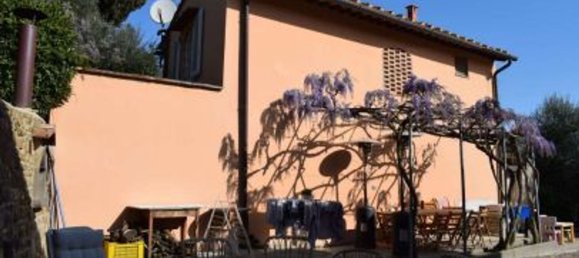 16 rooms Villa in Florence, Italy No. 48066 19