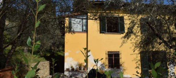 16 rooms Villa in Florence, Italy No. 48066 3