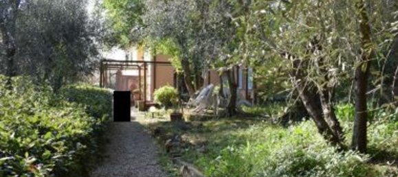 16 rooms Villa in Florence, Italy No. 48066 35