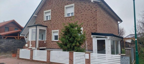 Дом с 7 комнатами в Прелленкирхен, Австрия № 161724 2