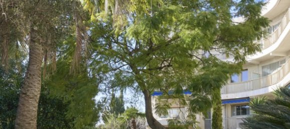 5 bedrooms Apartment in Antibes, France No. 2044 3