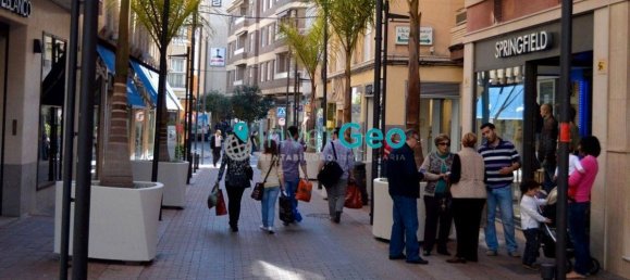 78m² Commercial property in Granada, Spain No. 134073 2