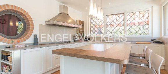 3 bedrooms Villa in Genzano di Roma, Italy No. 102196 11