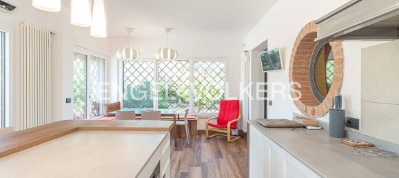 3 bedrooms Villa in Genzano di Roma, Italy No. 102196 10