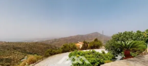 4 bedrooms Villa in Sayalonga, Spain No. 46001 37