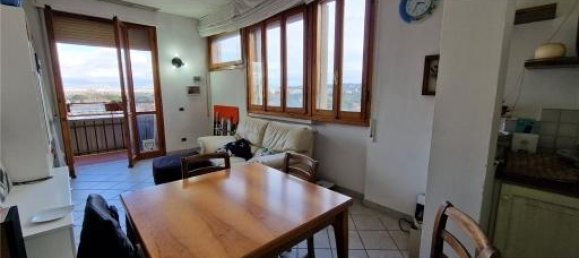 4 rooms Apartment in Scandicci, Italy No. 32370 6