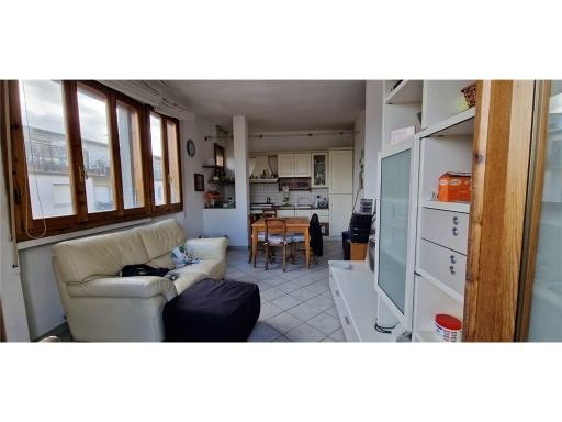 4 rooms Apartment in Scandicci, Italy No. 32370