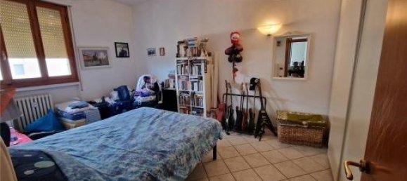 4 rooms Apartment in Scandicci, Italy No. 32370 12
