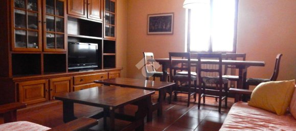 5 Schlafzimmer Haus in Isola Dovarese, Italy, Nr. 212862 13