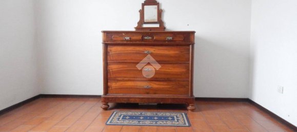 5 Schlafzimmer Haus in Isola Dovarese, Italy, Nr. 212862 24