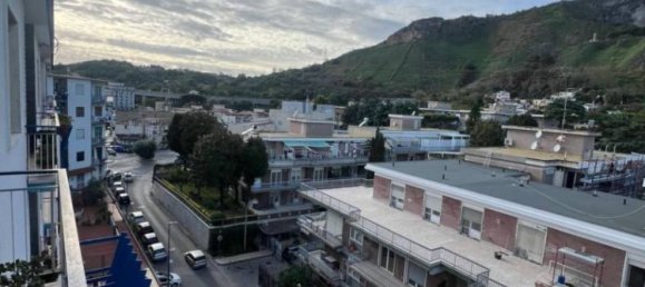 2 bedrooms Apartment in Naples, Italy No. 279301 10