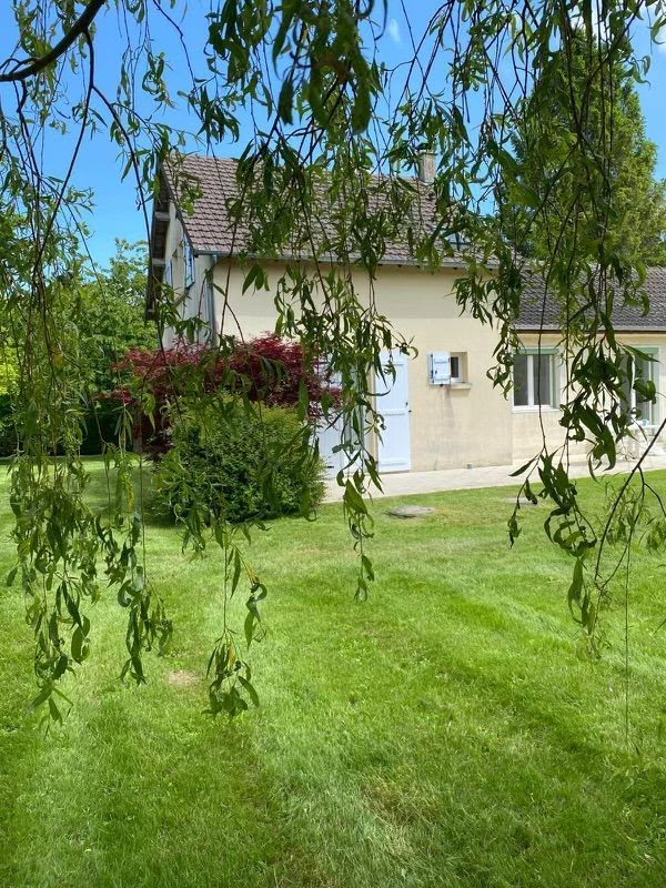 Casa de 4 dormitorios en Calvados, France No. 295388