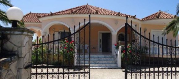 3 غرف نوم عقار تجاري في Zakynthos, Greece رقم 469 17