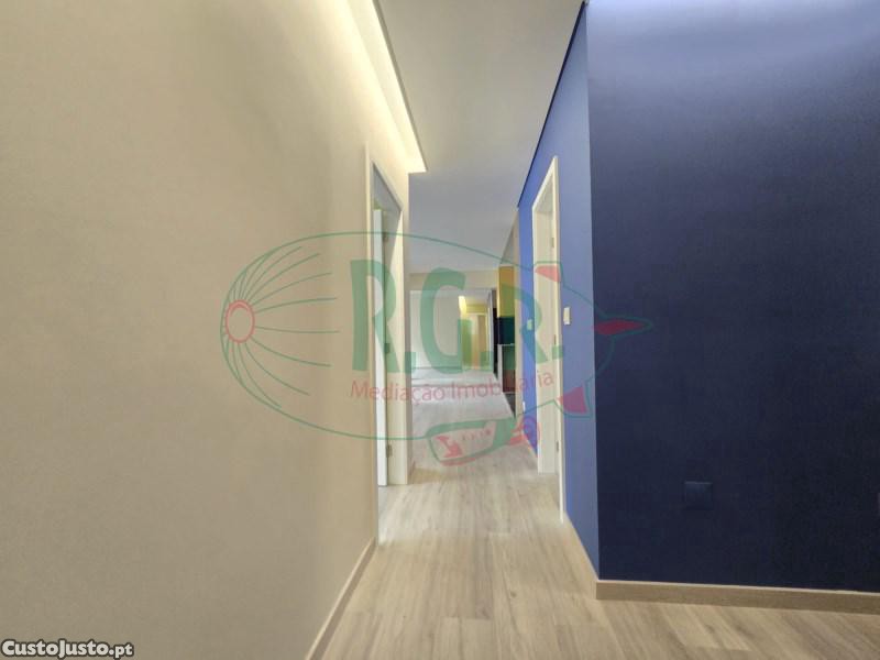 2 chambres Appartement à Valbom, Portugal No. 218973