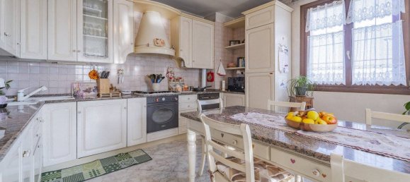 4 bedrooms Villa in Villaverla, Italy No. 219887 10