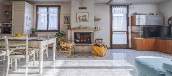 4 bedrooms Villa in Villaverla, Italy No. 219887 7