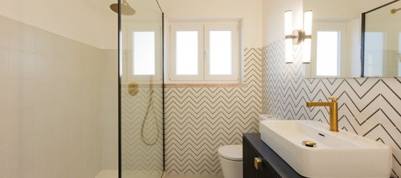 3 bedrooms Villa in Cascais, Portugal No. 96443 24