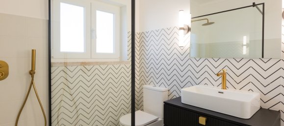 3 bedrooms Villa in Cascais, Portugal No. 96443 25