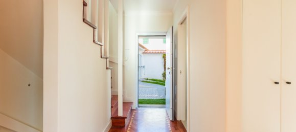 3 bedrooms Villa in Cascais, Portugal No. 96443 7