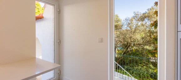 3 bedrooms Villa in Cascais, Portugal No. 96443 12