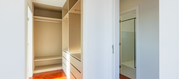 3 bedrooms Villa in Cascais, Portugal No. 96443 31