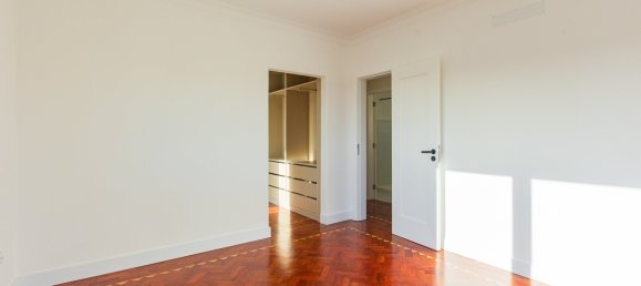 3 bedrooms Villa in Cascais, Portugal No. 96443 32