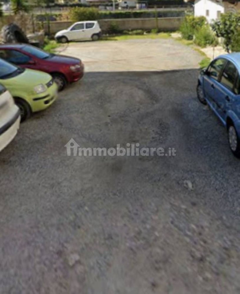 1 room Office in Catanzaro, Italy No. 342973