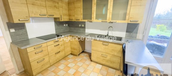 4 bedrooms House in Auneuil, France No. 103439 4