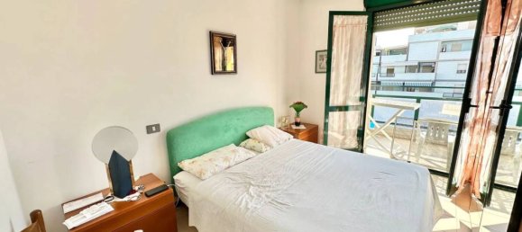 Квартира с 3 спальнями в Васто, Италия № 293448 9