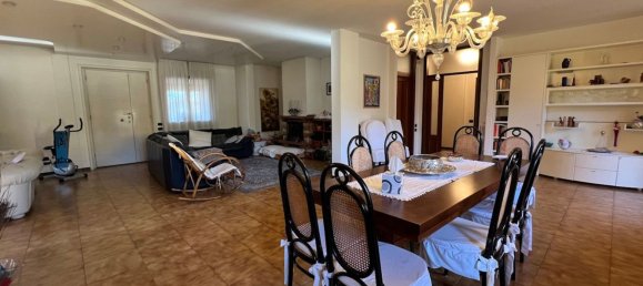 12غرفة فيلا في Pesaro, Italy رقم 172365 23