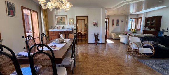 12غرفة فيلا في Pesaro, Italy رقم 172365 16