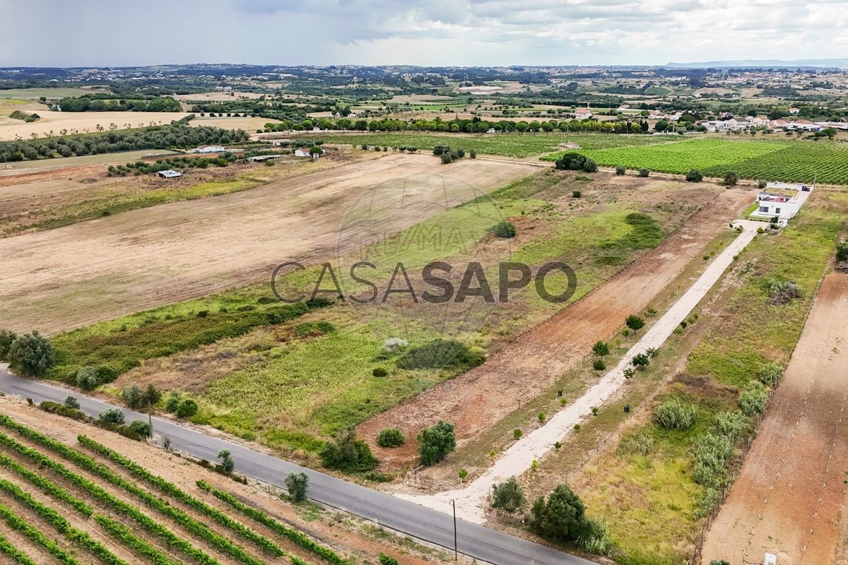  Land in Azambuja, Portugal No. 204930