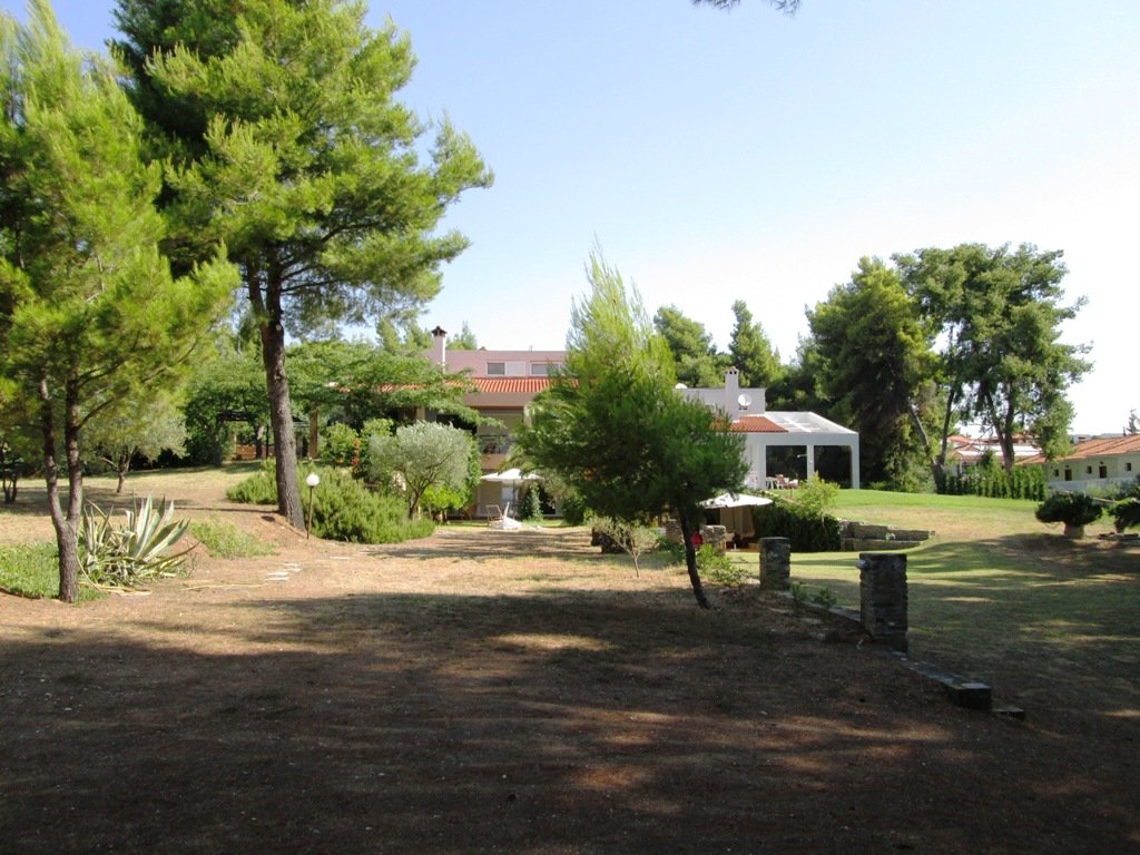 260m² Property in Chalkidiki, Greece No. 7050