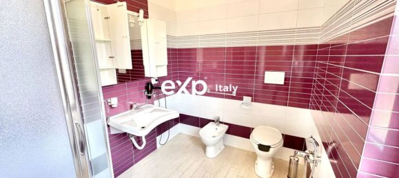 14 bedrooms Villa in Petacciato, Italy No. 297774 16