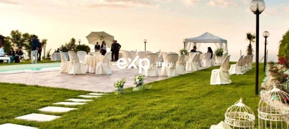 14 bedrooms Villa in Petacciato, Italy No. 297774 43