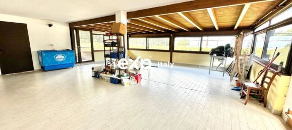 14 bedrooms Villa in Petacciato, Italy No. 297774 26