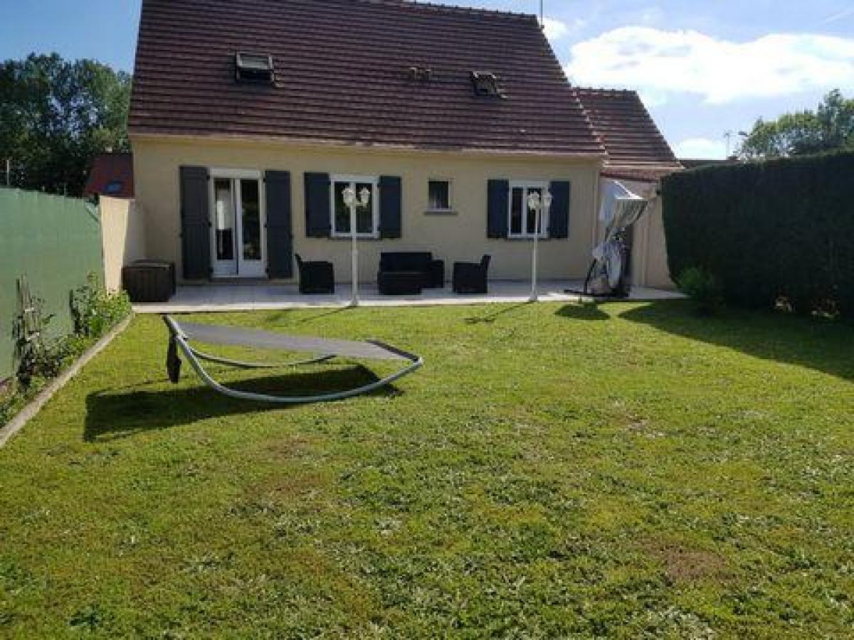 4 bedrooms House in Maintenon, France No. 8780