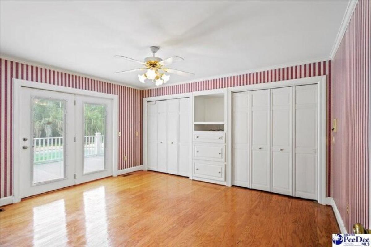 Casa de 4 dormitorios en Florence, USA No. 385280