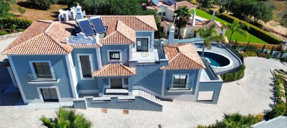 Villa de 4 dormitorios en Loule, Portugal No. 131166 18