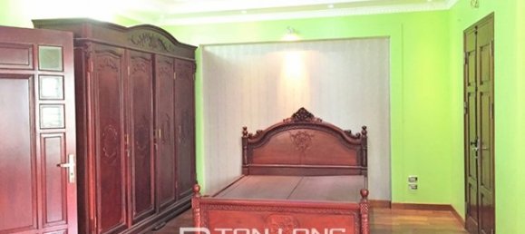 4 bedrooms Villa in Long Bien, Vietnam No. 3390 7