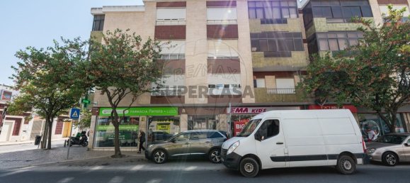 4 غرف نوم شقة في Barreiro, Portugal رقم 284657 31